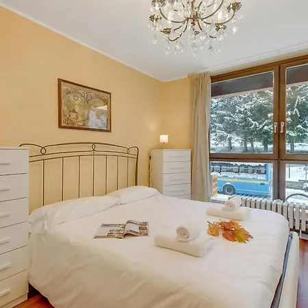 Tracce Di Neve With Parking For 4 - Happy *